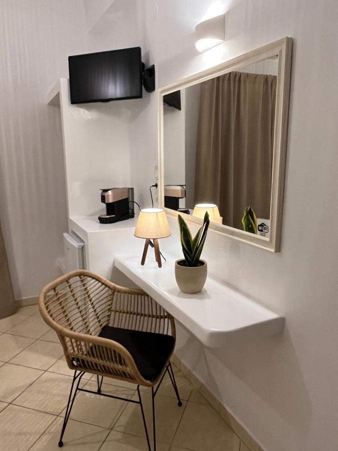 Hotel Chrisoula Antiparos Екстер'єр фото