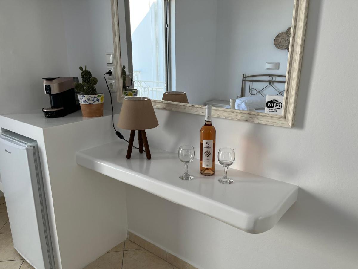 Hotel Chrisoula Antiparos Екстер'єр фото