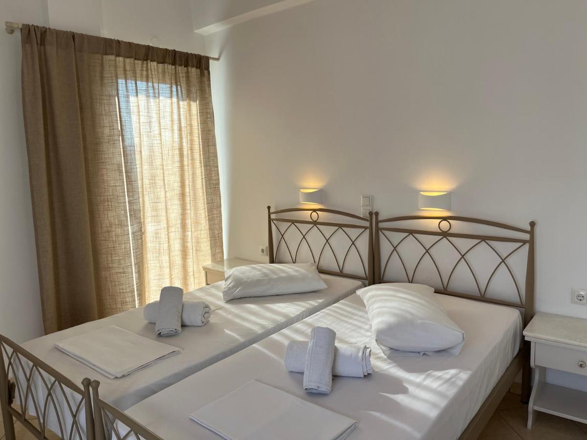Hotel Chrisoula Antiparos Екстер'єр фото